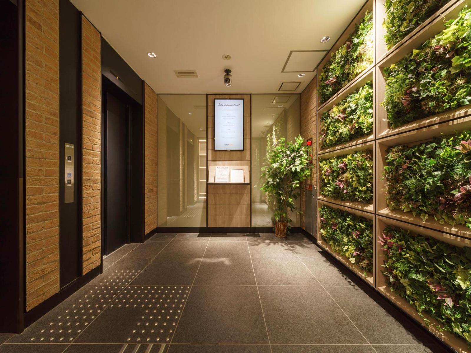 Super Hotel Yokohama Kannai Екстер'єр фото