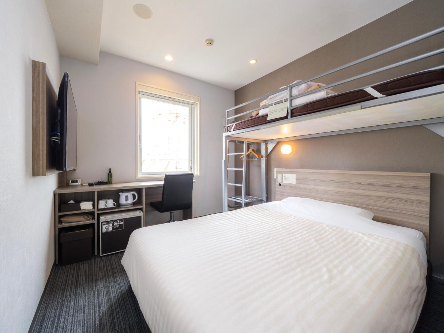 Super Hotel Yokohama Kannai Екстер'єр фото