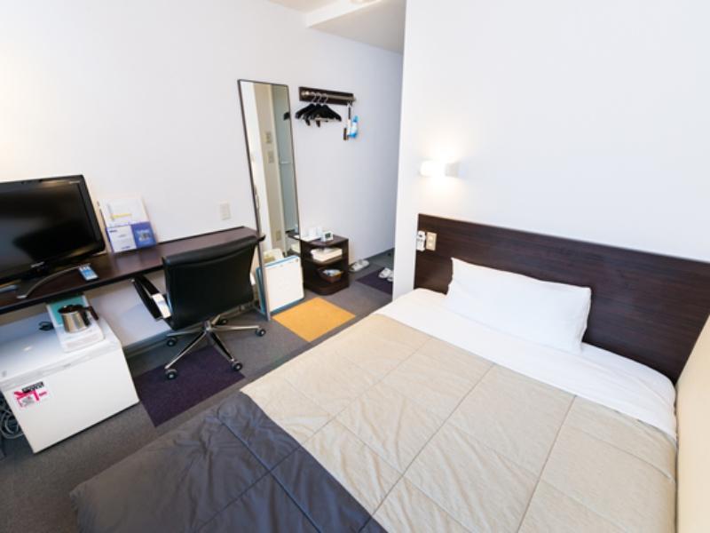 Super Hotel Yokohama Kannai Екстер'єр фото